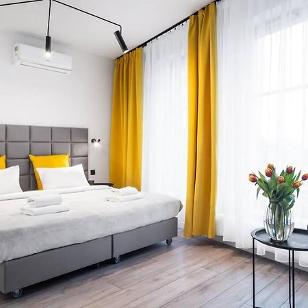 Househost Apartment: Miodowa 42/8B Street Krakow Dış mekan fotoğraf